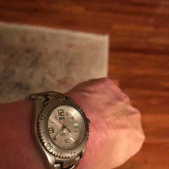 Tag watch - Picture 8 of 11